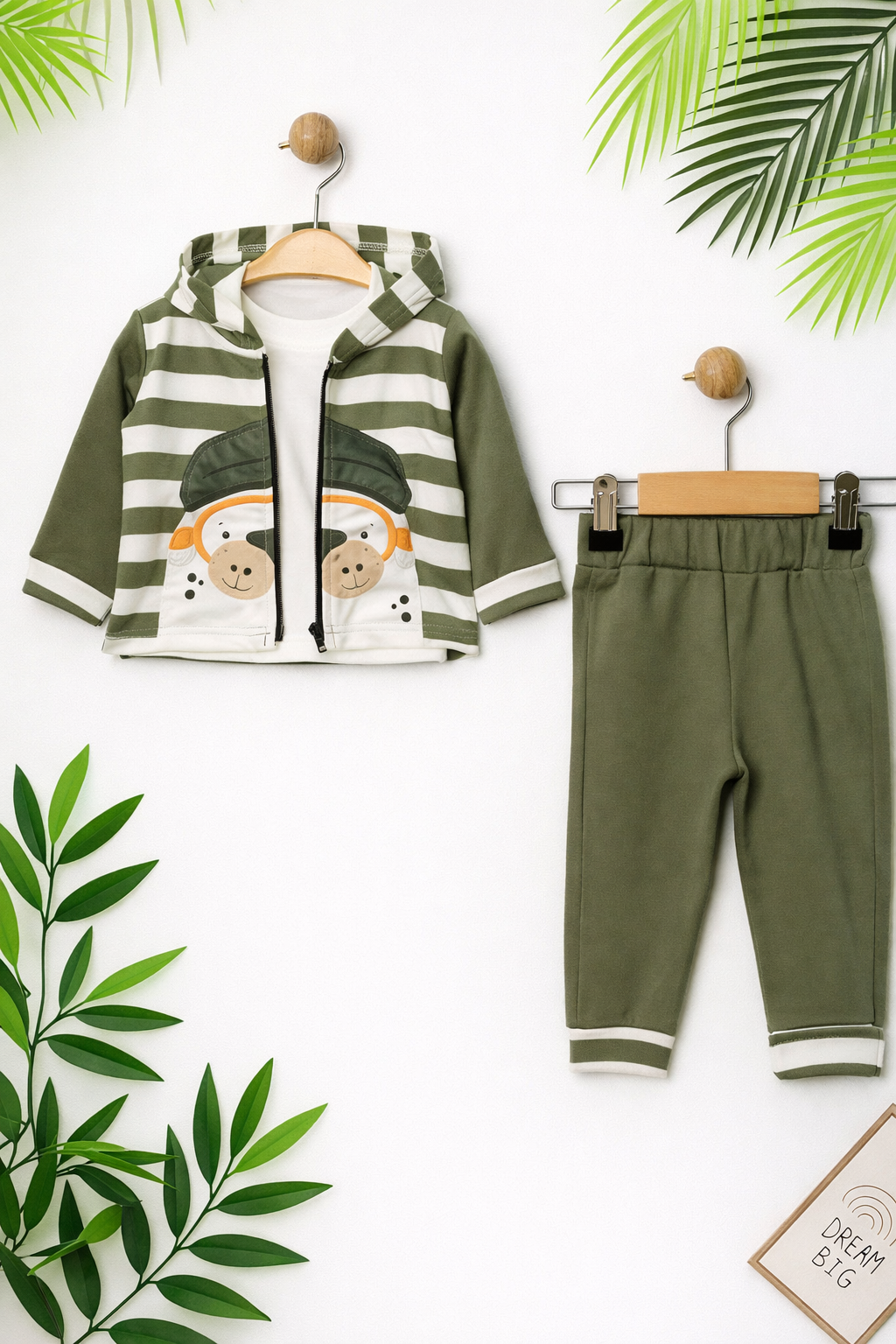 طقم أنيق بتصميم عصري 🧸✨