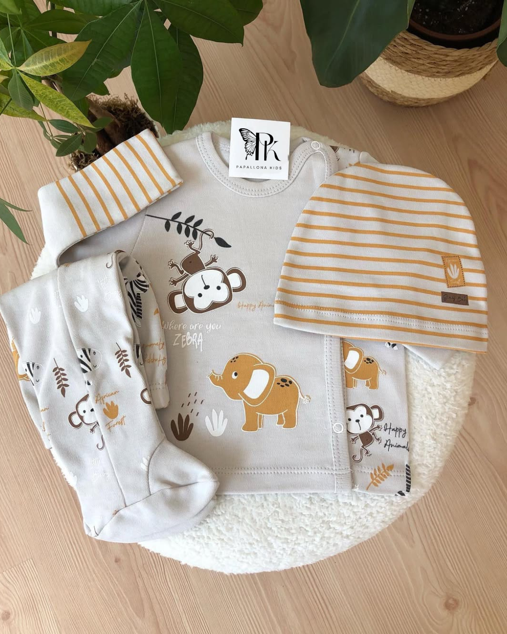 طقم بيبي قطن 3 قطع بنقشة الحيوانات – مريح وناعم للمولود الجديد