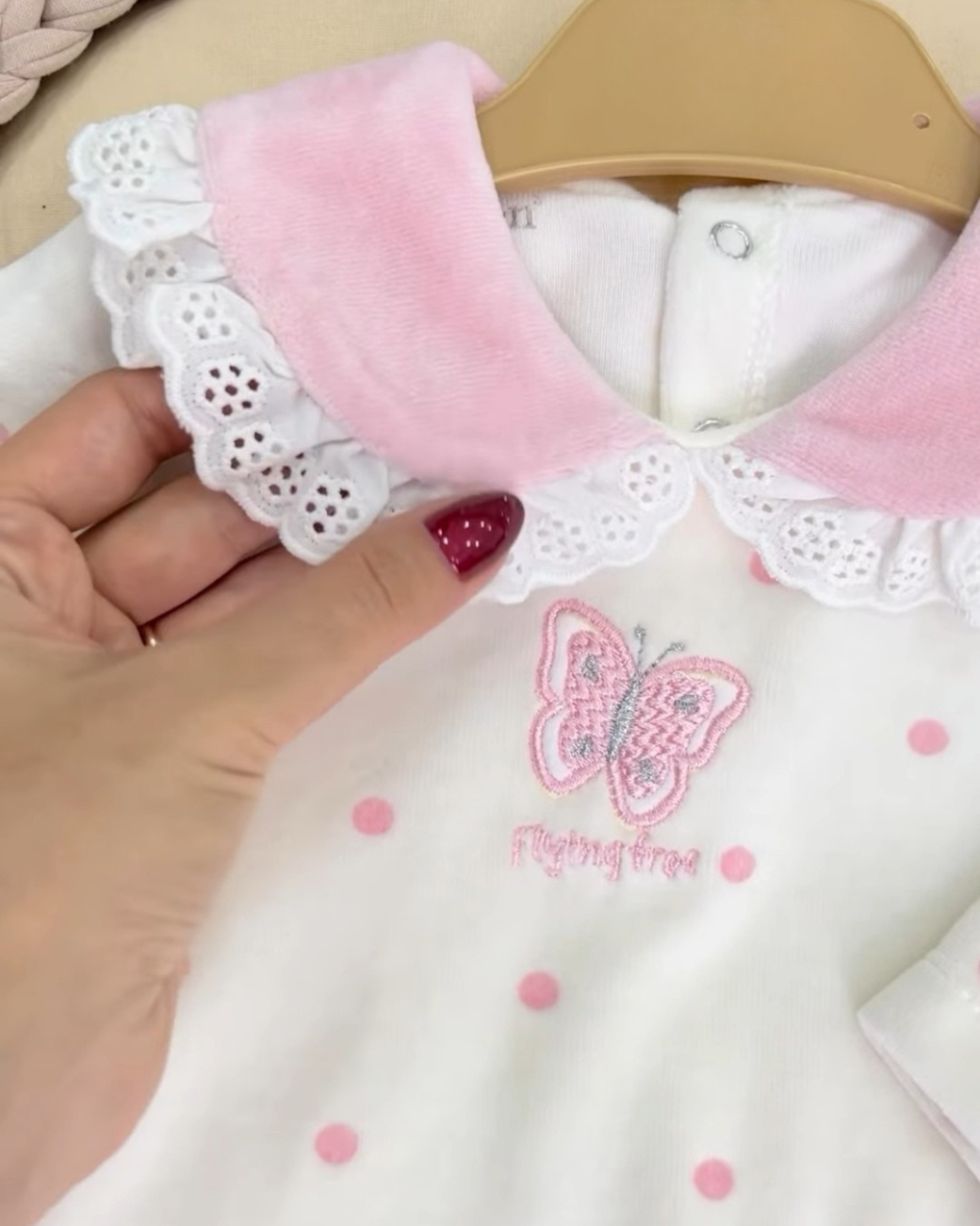 👶 طقم بناتي شتوي أنيق ومريح من القطيفة الفاخرة - قطن %100
