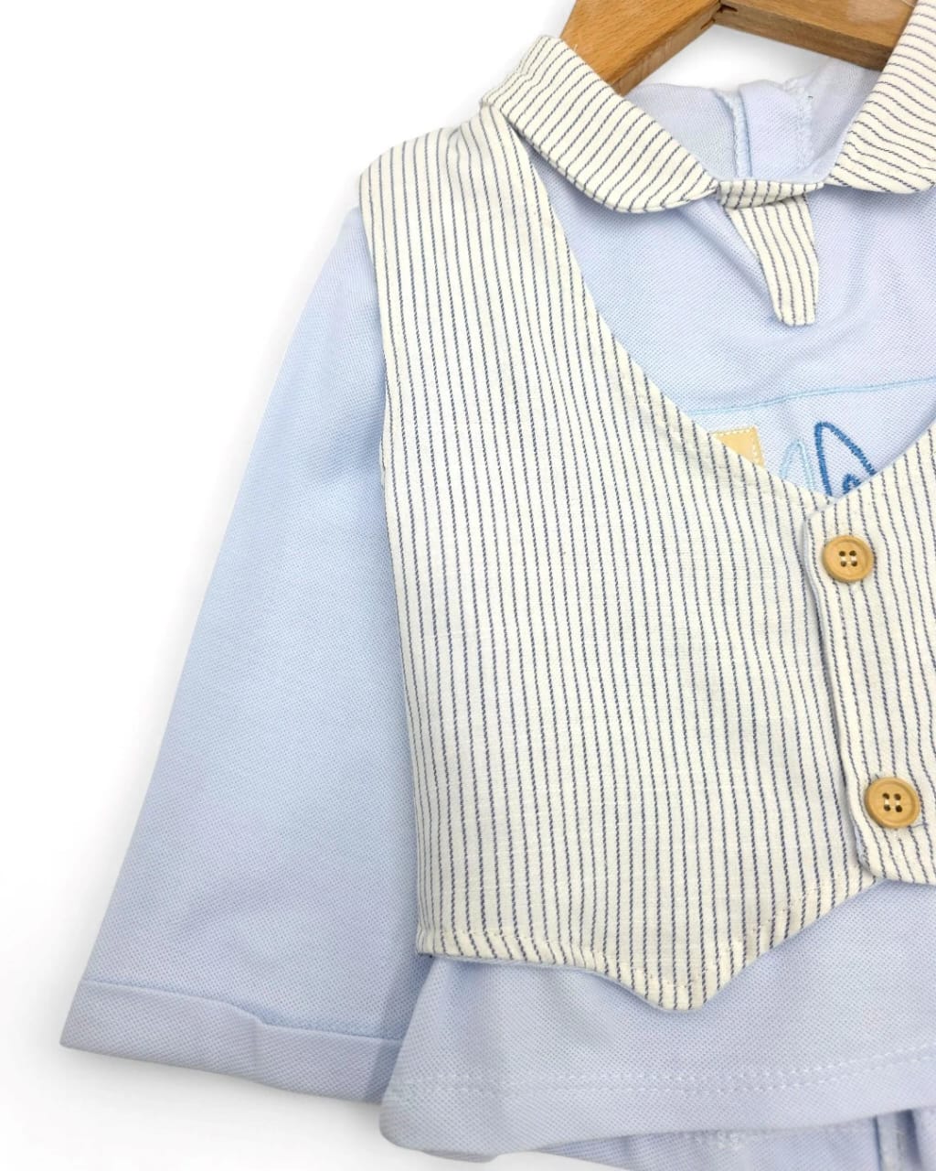 طقم أولاد للمناسبات – تصميم فاخر بلمسة عصرية