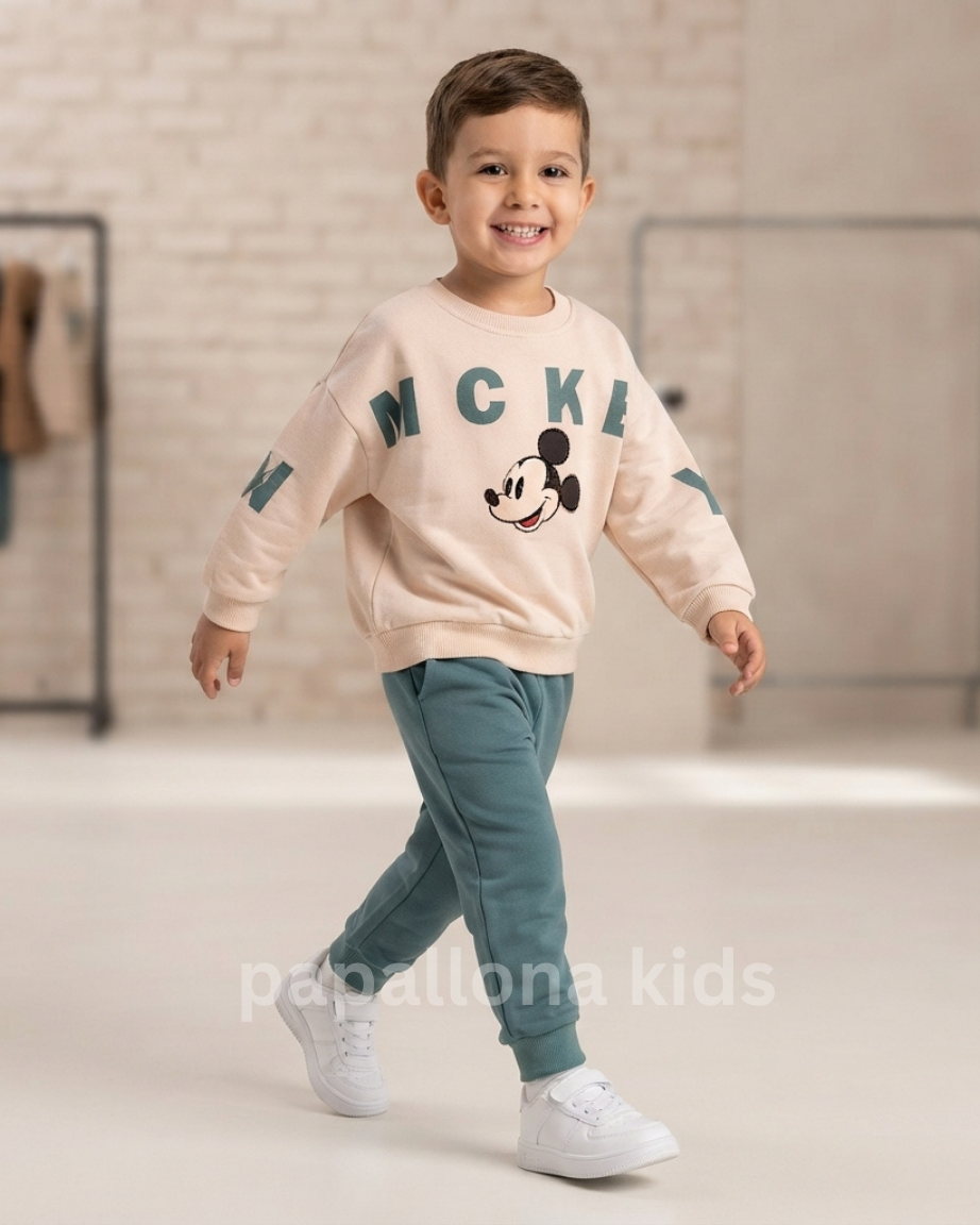 طقم ولادي Mickey قطعتين – سويتشيرت عصري مع سروال 👦🐭✨
