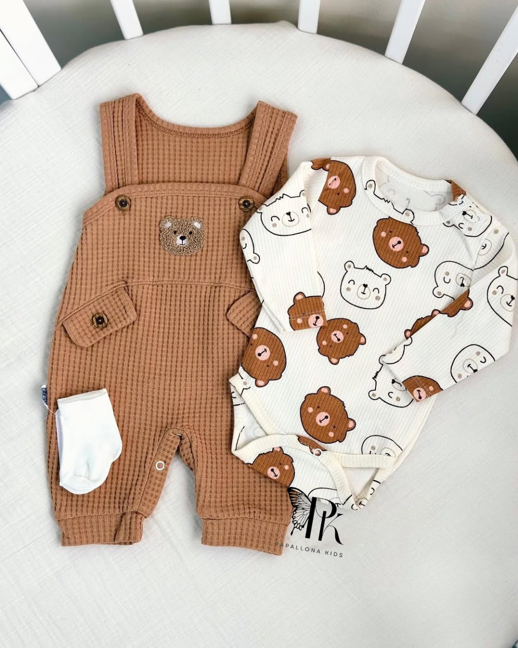 طقم بيبي أنيق – بخامة قطنية وتصميم كاجوال جميل