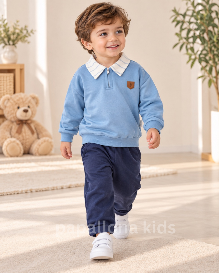 طقم ولادي أنيق قطعتين – سويتشيرت بياقة مع سروال 👦💙✨