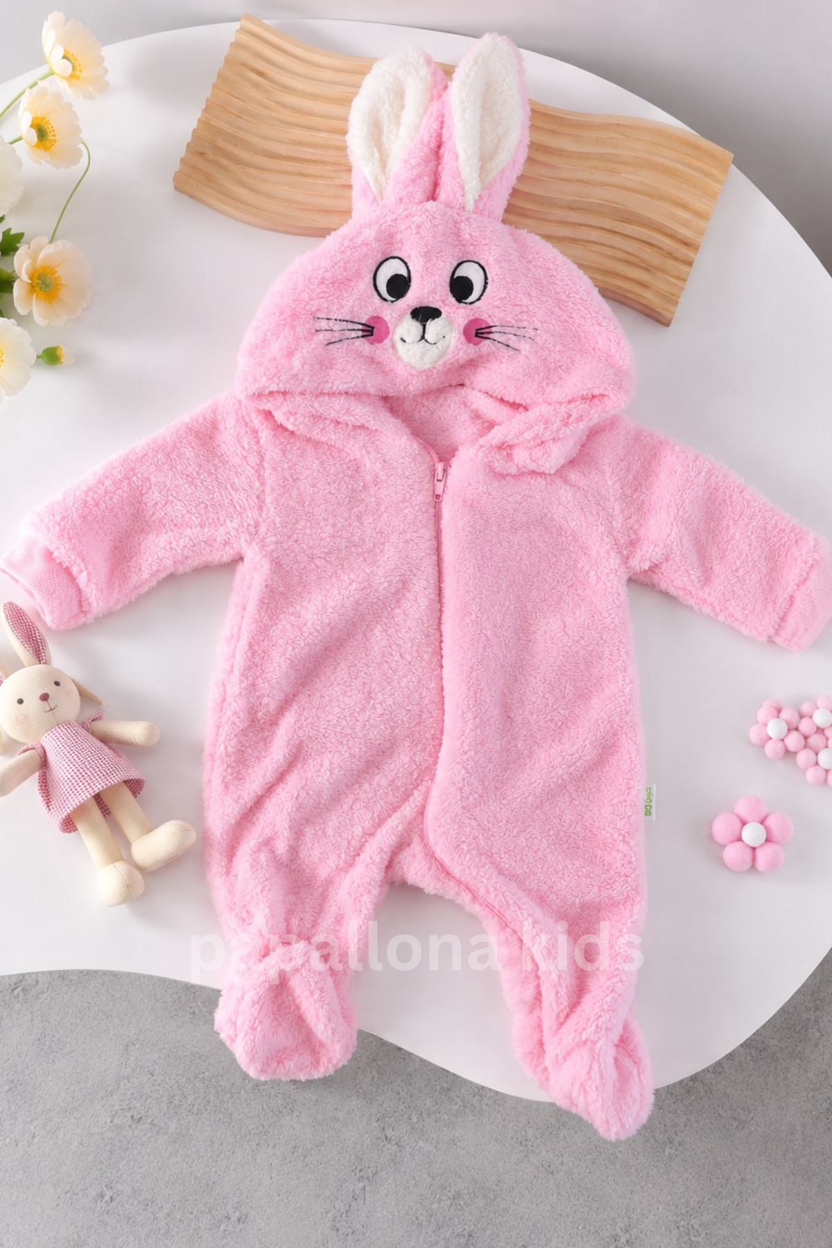 سالوبيت مواليد شتوي ناعم بتصميم الأرنب 🐰🎀 – دافئ ومريح