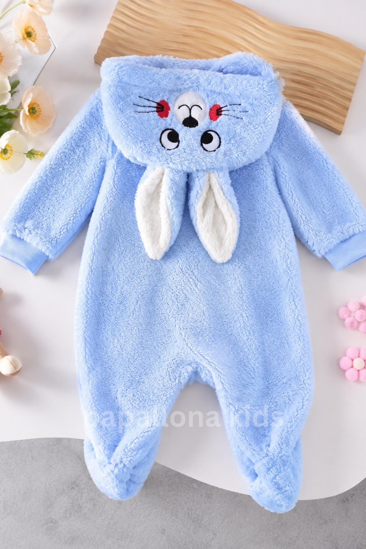 # سالوبيت مواليد شتوي فرو بتصميم الأرنب 🐰💙 – ناعم ودافئ ومريح