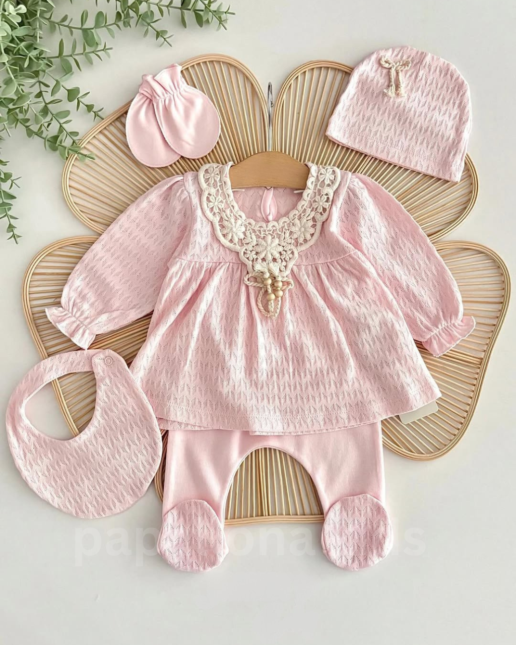 طقم بيبي بناتي 5 قطع High Quality – ناعم ومريح