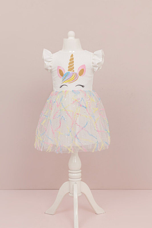 فستان يونيكورن بناتي – تصميم ساحر للأميرات الصغيرات 🦄✨
